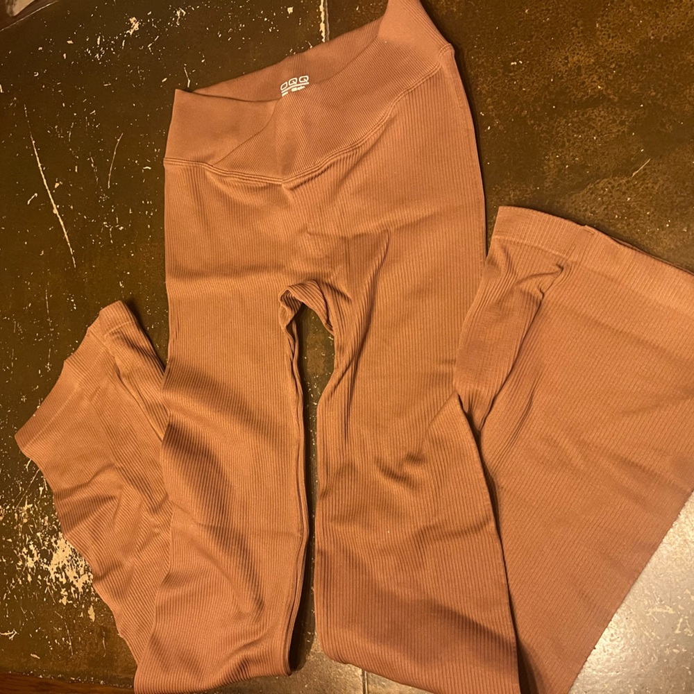 Yoga pants